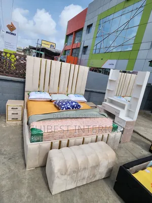 Classic 6by6 Upholstery Bed Set.