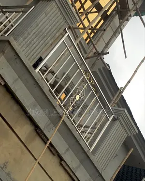 Stainless Focal Balcony Railing
