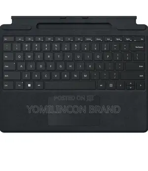 Microsoft Surface Pro Signature Keyboard - Black
