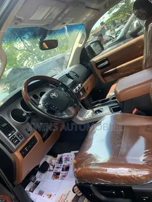 Toyota Sequoia 2014 Black