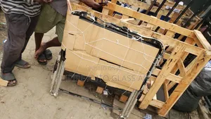 Complete Roof Glass for Es350 2015 Model Available Now