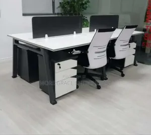 4 Partition Workstation for Office Use