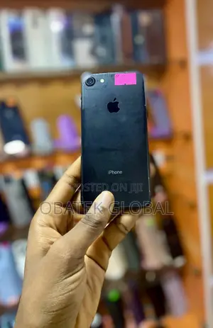 Apple iPhone 7 32 GB Black