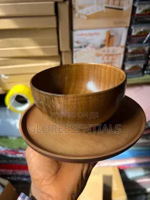 Wooden Food Bowls and Flats