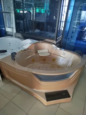 Jacuzzi Bathtub