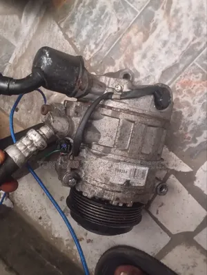 Manual Compressor for Mercedes Benz