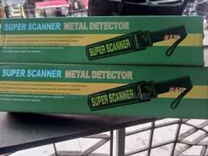 Super Scanner Garrett Metal Detector