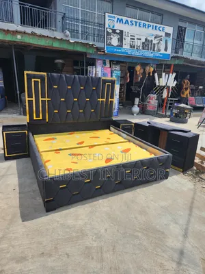 Upholstery Padded Family Bed Stand