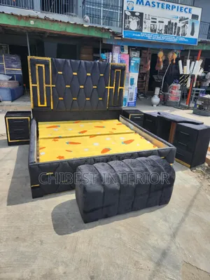 Complete Set of 6by6 Bed With Dresser, Drawers and Footrest