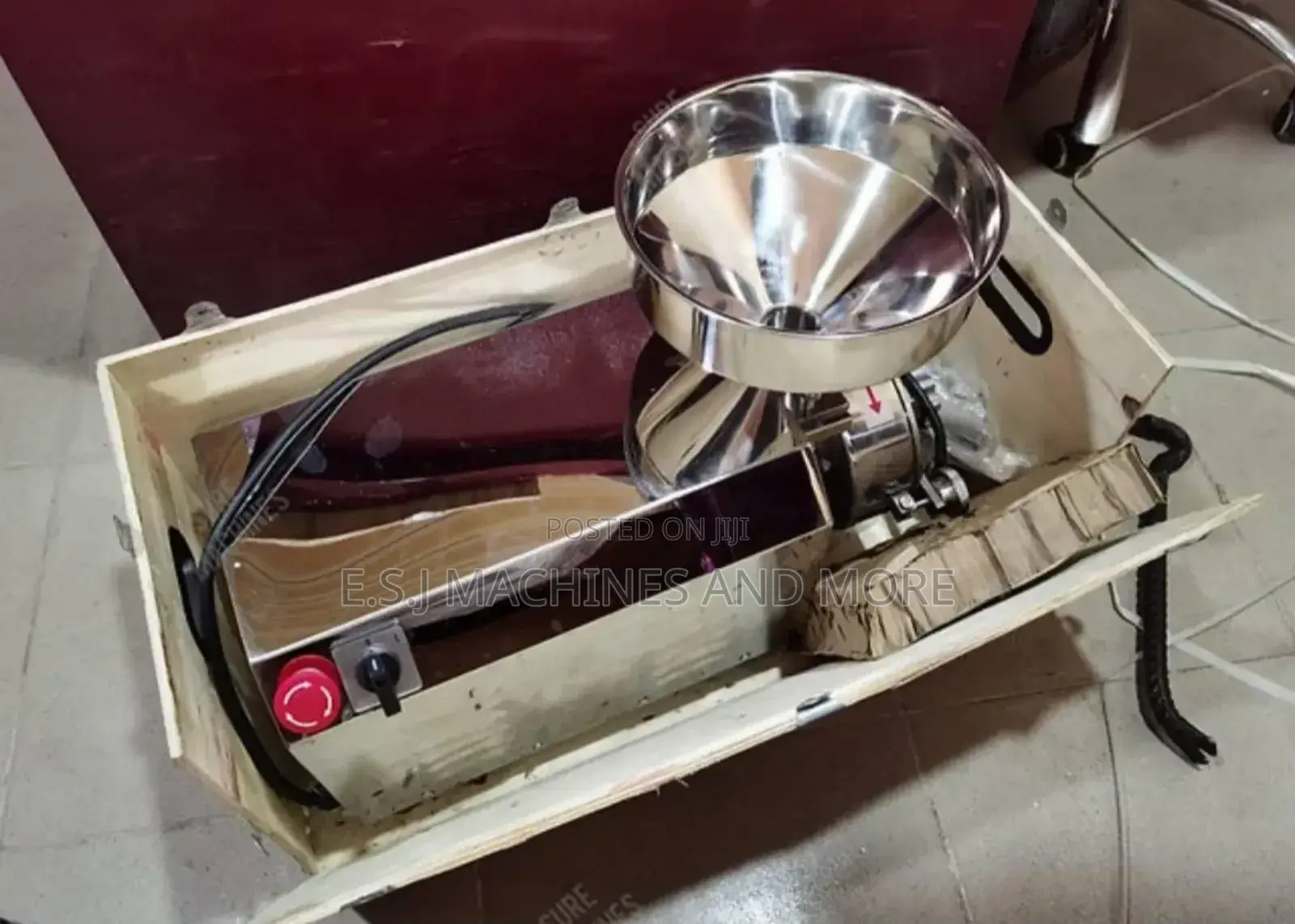 Grain Grinding Machine