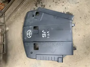 4runner 2006 Engine Cover