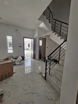 4bdrm Townhouse/Terrace in Ikota for sale