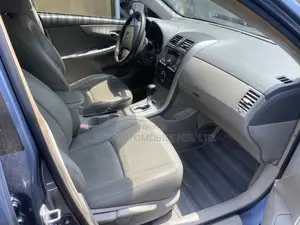 Toyota Corolla Altis 2009 Blue