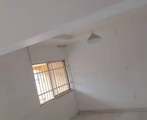 5bdrm Duplex in Allen Avenue for rent