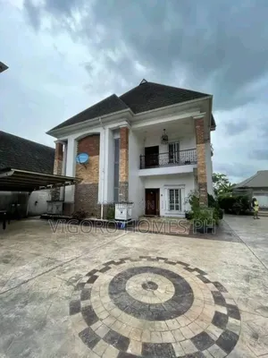 Furnished 5bdrm Duplex in Ozuoba, Port-Harcourt for sale