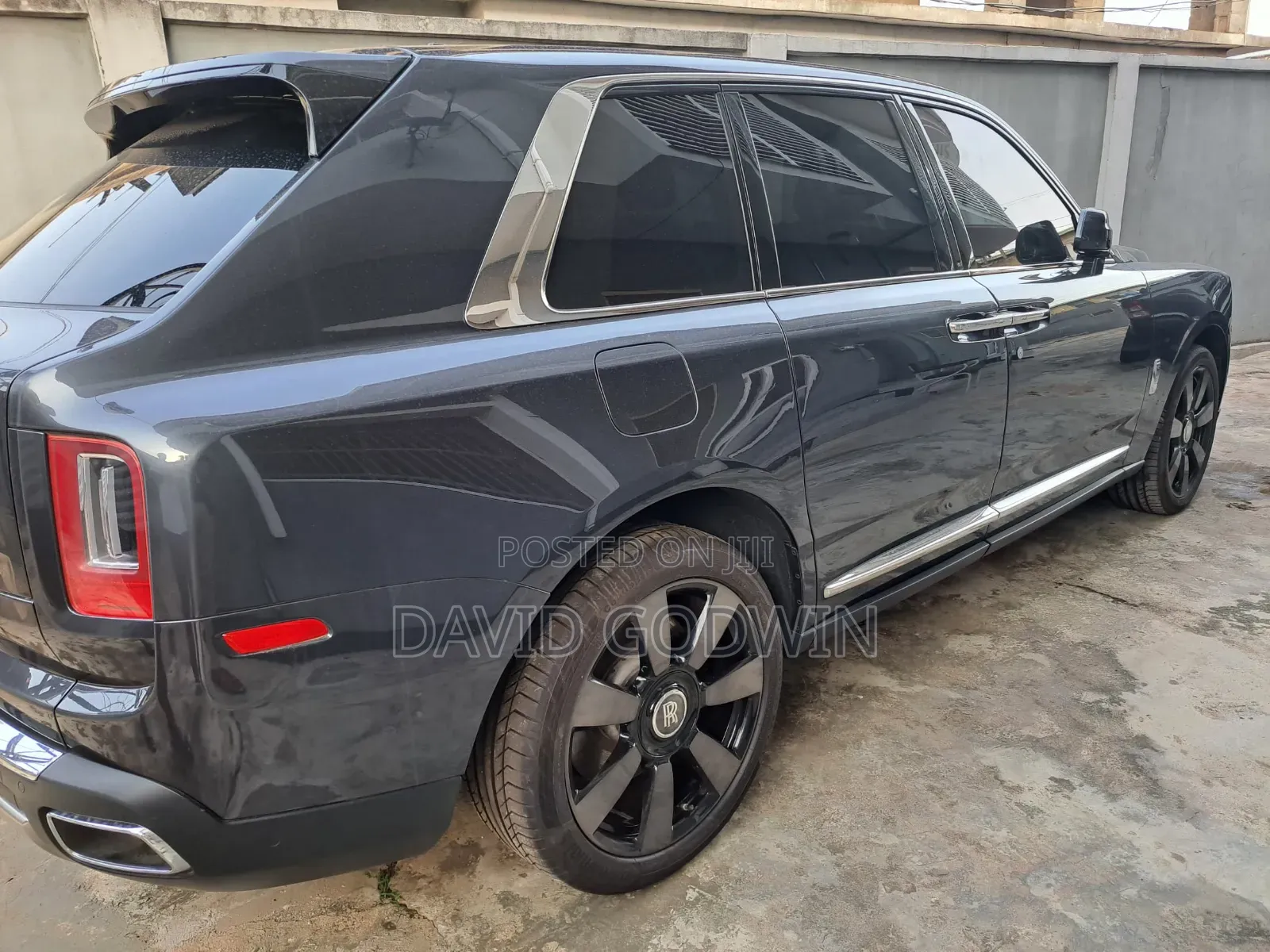 Rolls-Royce Cullinan Base 2020 Gray