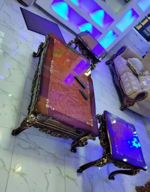 Newly Royal Center Table With 2 Stools