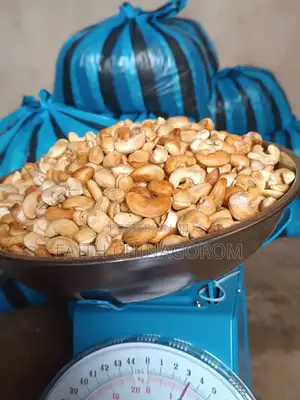 4kg Roasted Cashew Nuts Available in Large Quantities