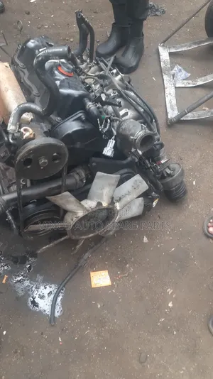 Nissan Pathfinder Japan Engine and Gearbox