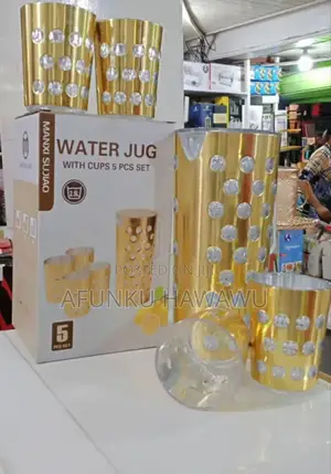 Gold Design Acrylic Water Jug With 4 Cups