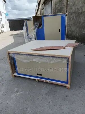 Pet Bottle Blowing Machine Plastic Bottle Blowing Machine