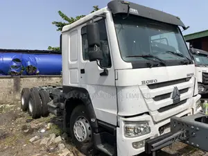 Howo 371 White Cap and Chassis 2017