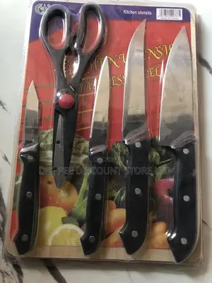 Knife Set With Wooden Cutting Board