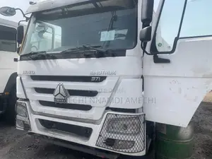 Howo Water Tanker 317 White Color