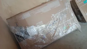 65 Inches Frameless Screen