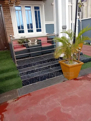 Concrete Potted Plant for Home, Hotel , Mall, School Decor