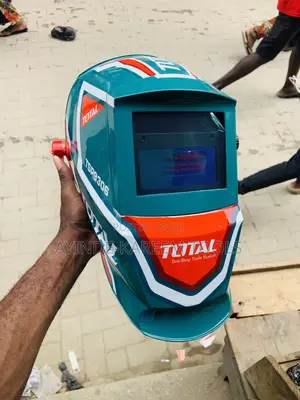 Auto Darkening Welding Helmet