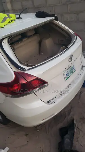 Toyota Venza 2015 Back Windscreen Glass Available Now