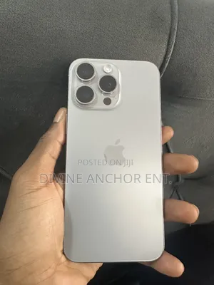 Apple iPhone 15 Pro Max 512 GB White