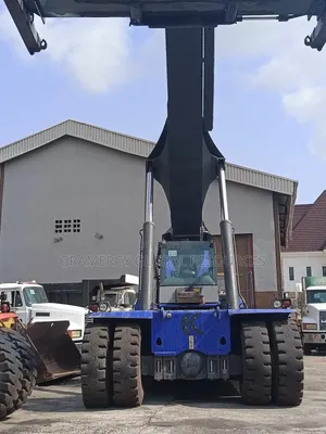 Clean 45 Tons Kalmar Container Stacker Less Than 10,000 HRS
