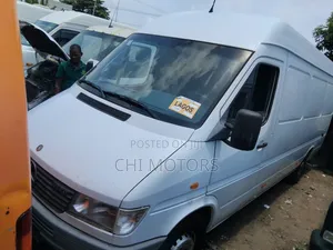 Mercedes-Benz Sprinter 2005 White