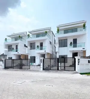 5bdrm Duplex in Lekki Phase 1 for sale