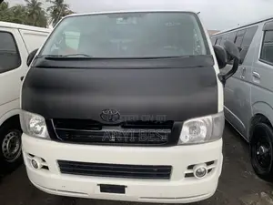 Toyota HiAce 2008 White