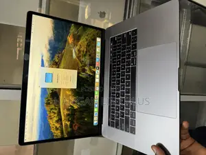 Laptop Apple MacBook Pro 2019 32GB Intel Core i7 SSD 1T