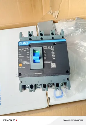 4pole 160amps McCb Chint Panel Breaker