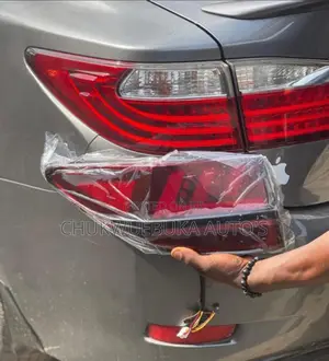 Back Light Es350 2017