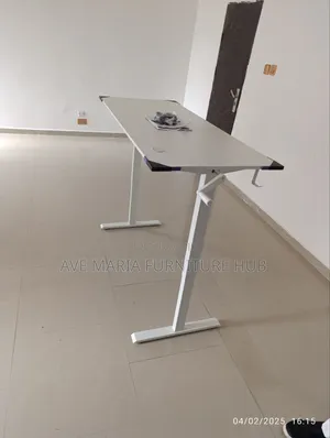 Manual Adjustable Height Desk