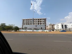 3bdrm Block of Flats in Mabushi for sale