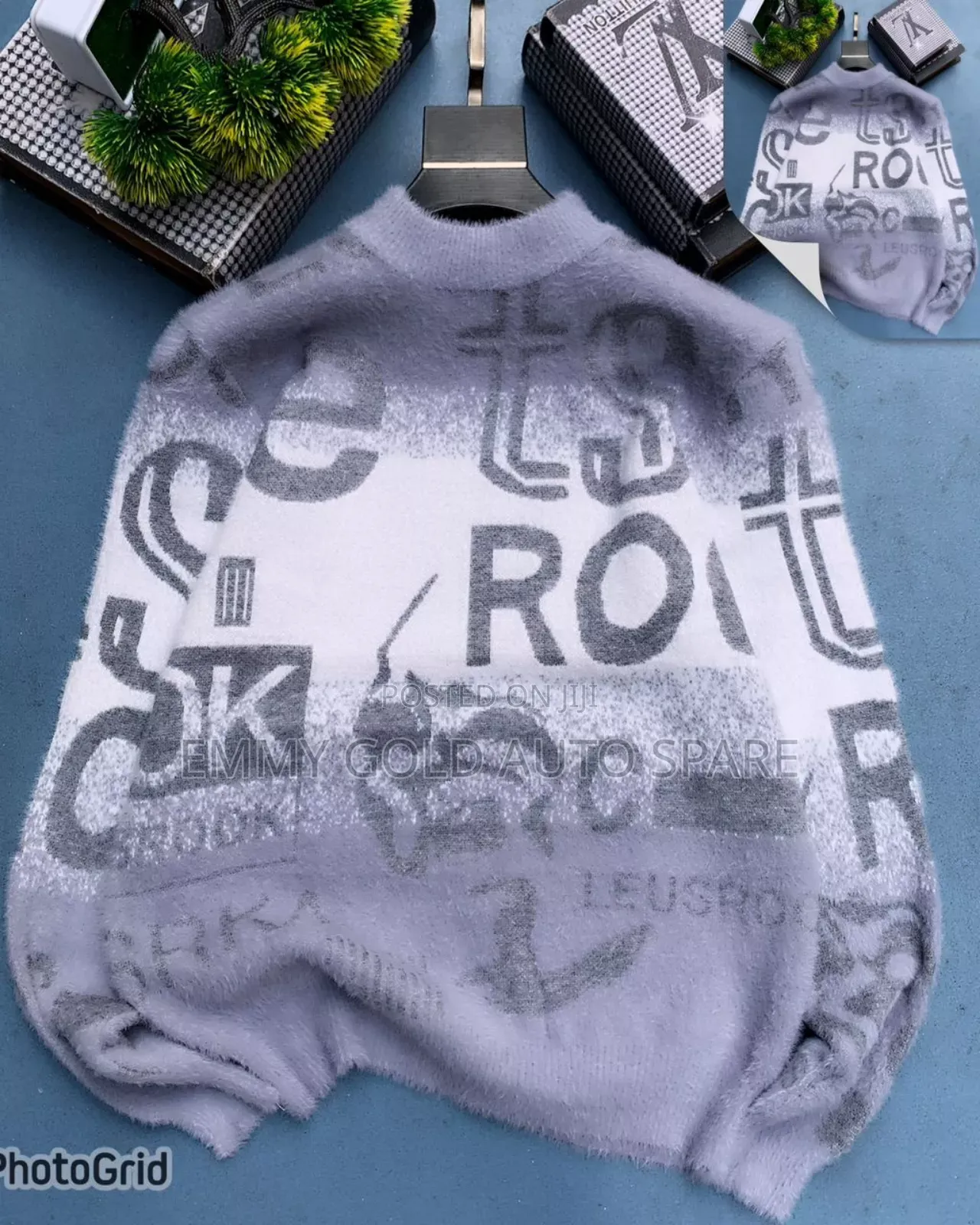 Sweatshirt Wool Available