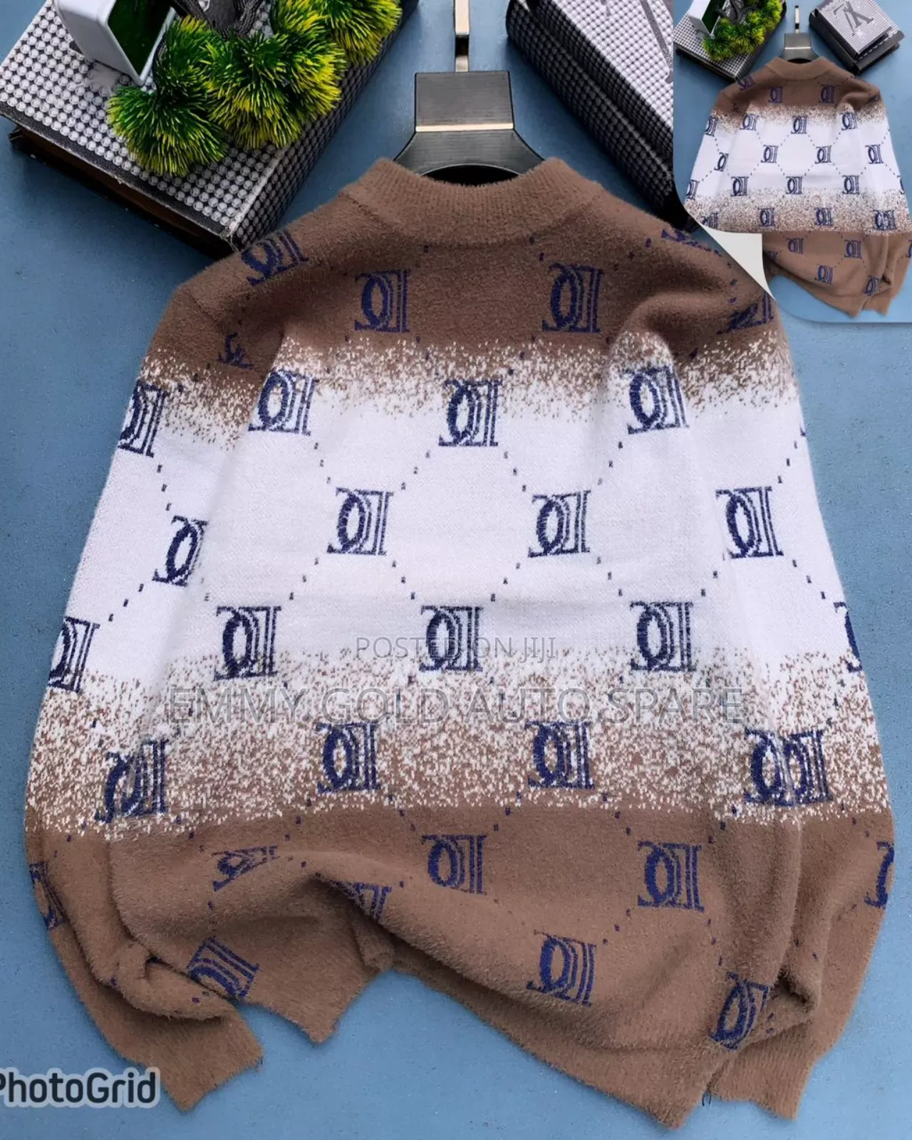 Sweatshirt Wool Available