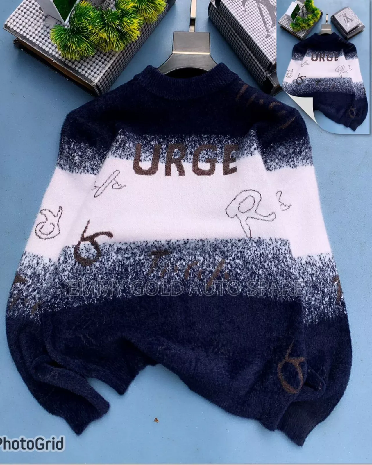 Sweatshirt Wool Available