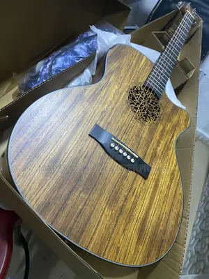 Smiger Lg-09 Engraved Sound Hole 40" Electro Acoustic Guitar