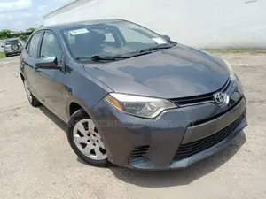 Toyota Corolla LE 4dr Sedan (1.8L 4cyl CVT) 2016 Gray