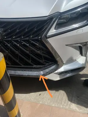 Down Shinning Chrome Lx570 Available as Seen Now