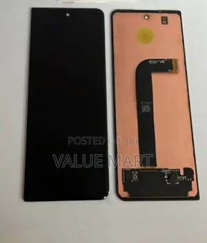Samsung Galaxy Fold 4 Outer Screen