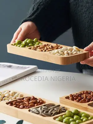 3-Grid Rectangular Wooden Snack Tray
